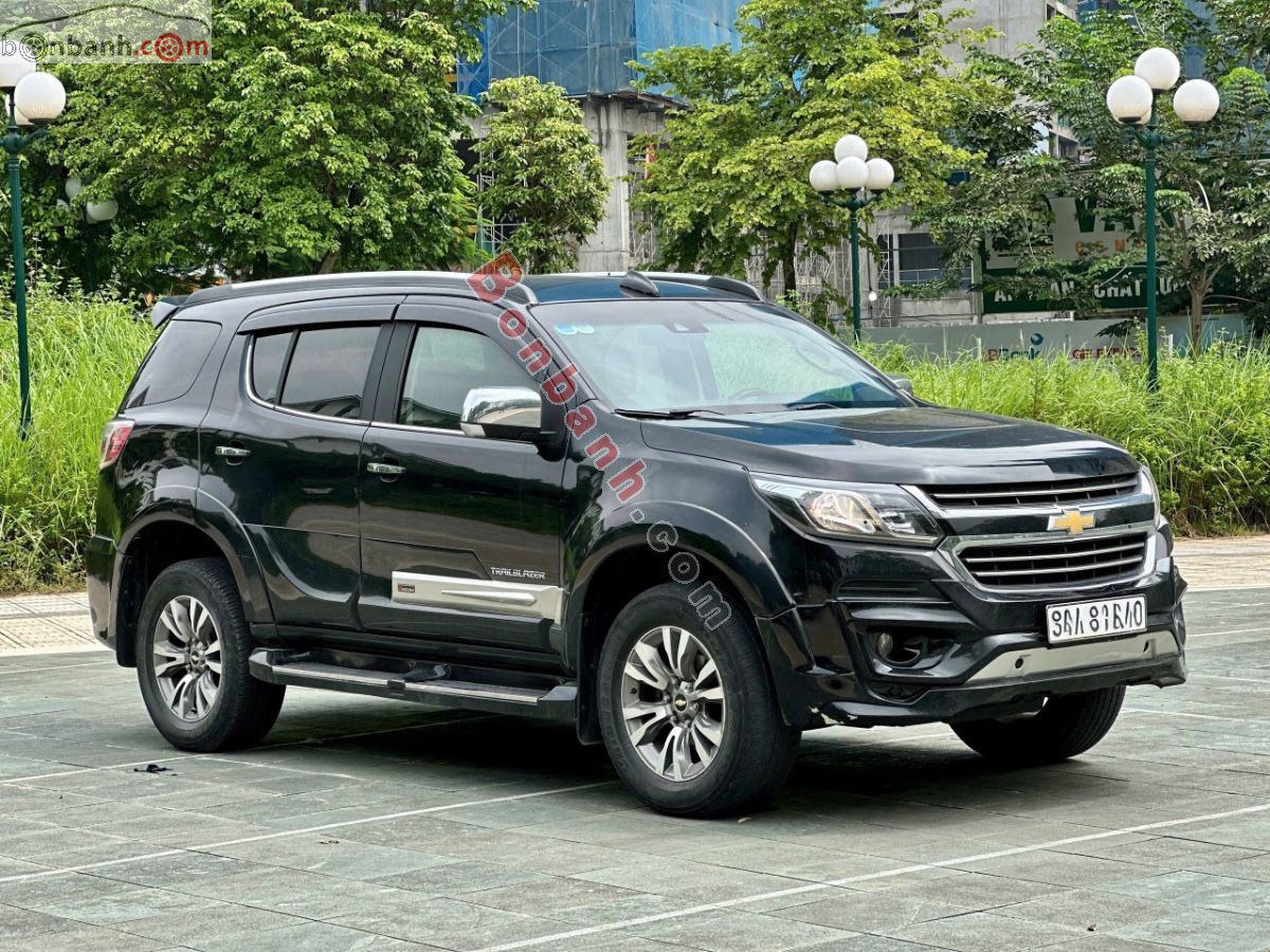 Bán ô tô Chevrolet Trailblazer LTZ 2.5L VGT 4x4 AT - 2018 - xe cũ