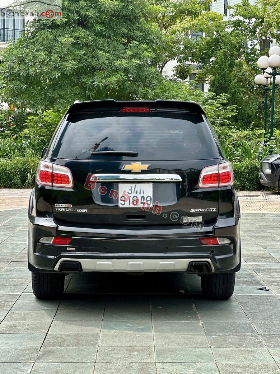 Bán ô tô Chevrolet Trailblazer LTZ 2.5L VGT 4x4 AT - 2018 - xe cũ