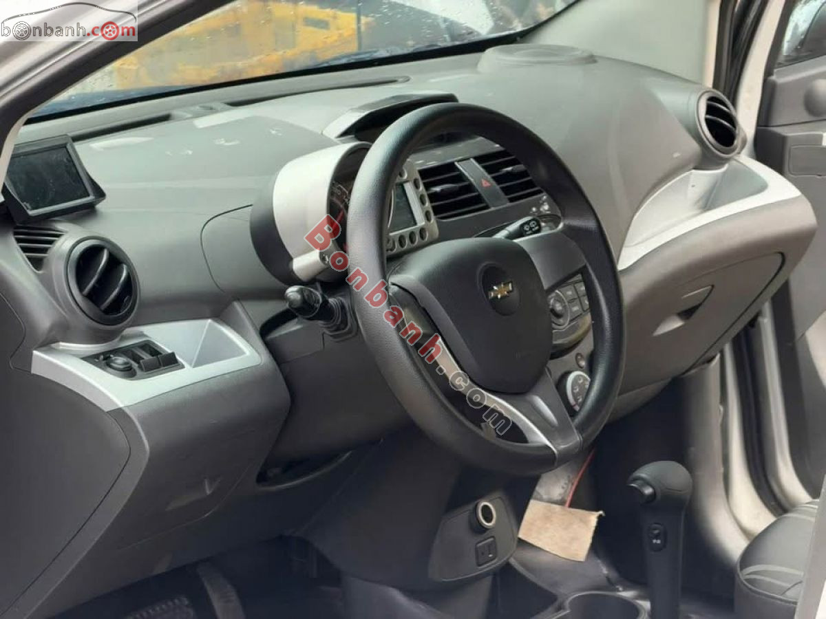Bán ô tô Chevrolet Spark LTZ 1.0 AT - 2014 - xe cũ