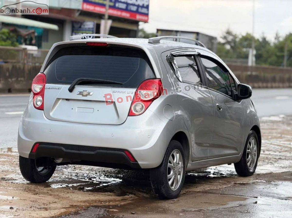 Bán ô tô Chevrolet Spark LTZ 1.0 AT - 2014 - xe cũ