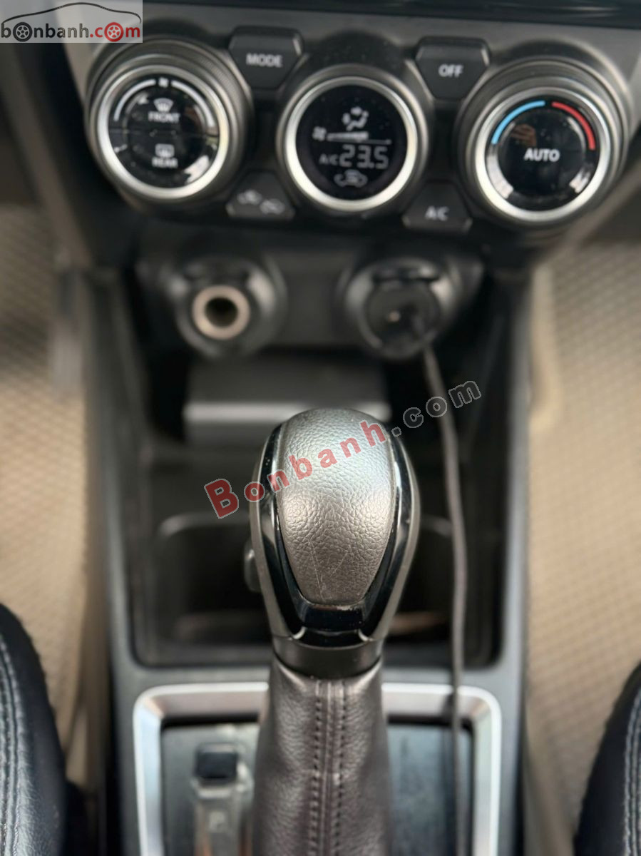 Bán ô tô Suzuki Swift GLX 1.2 AT - 2019 - xe cũ