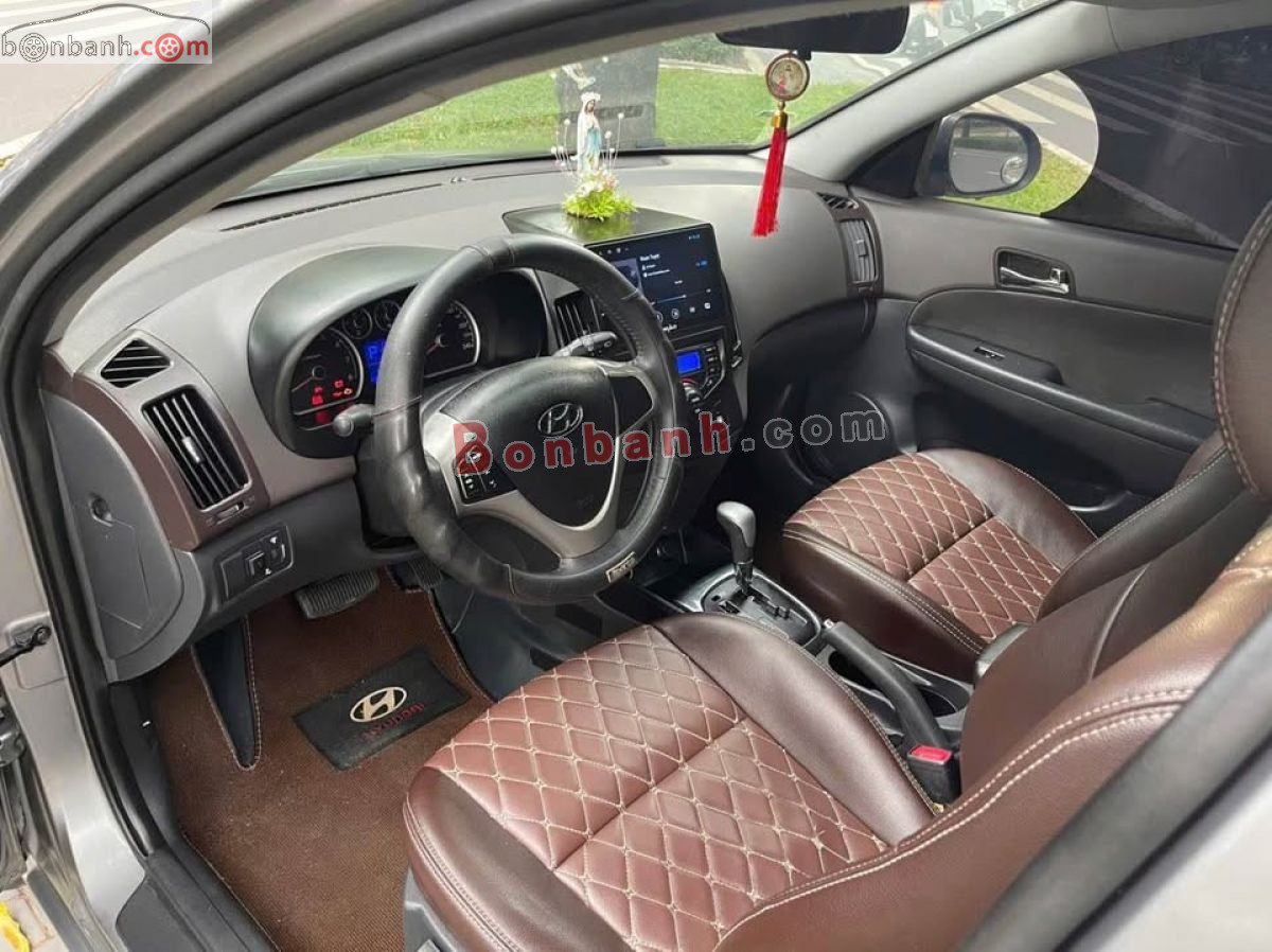 Bán ô tô Hyundai i30 CW 1.6 AT - 2011 - xe cũ