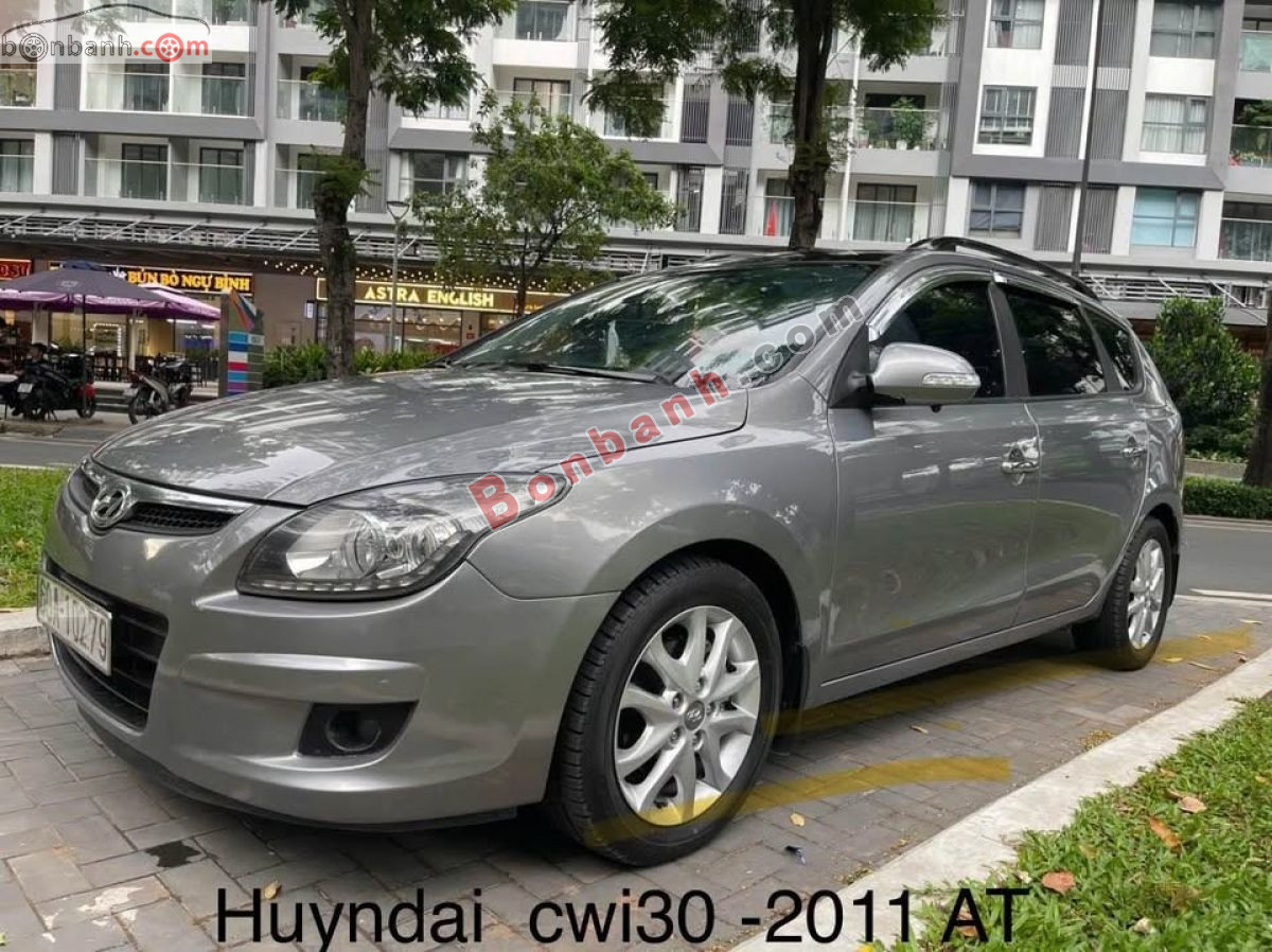 Bán ô tô Hyundai i30 CW 1.6 AT - 2011 - xe cũ
