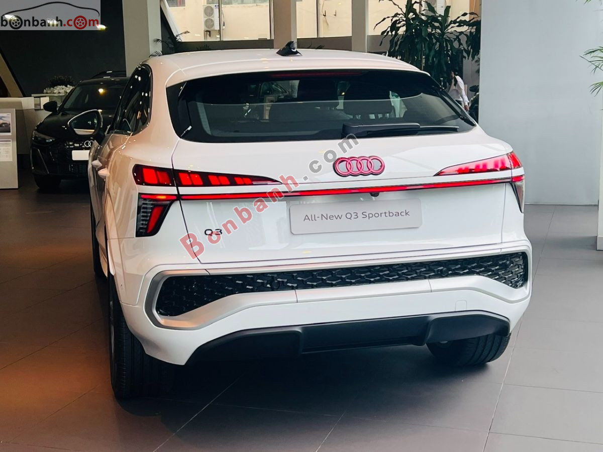 Bán ô tô Audi Q3 1.5 TFSI Sportback Sline - 2026 - xe mới