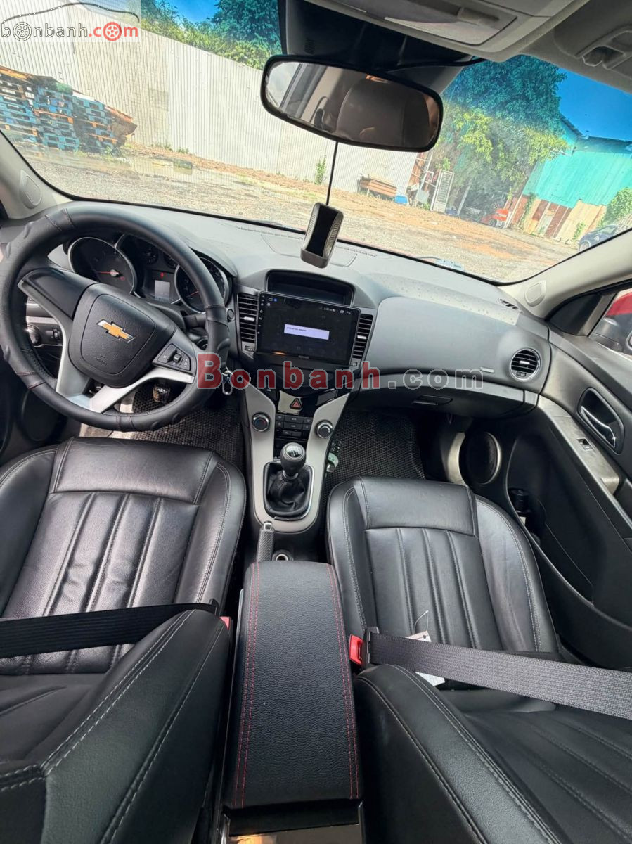 Bán ô tô Chevrolet Cruze LT 1.6L - 2017 - xe cũ