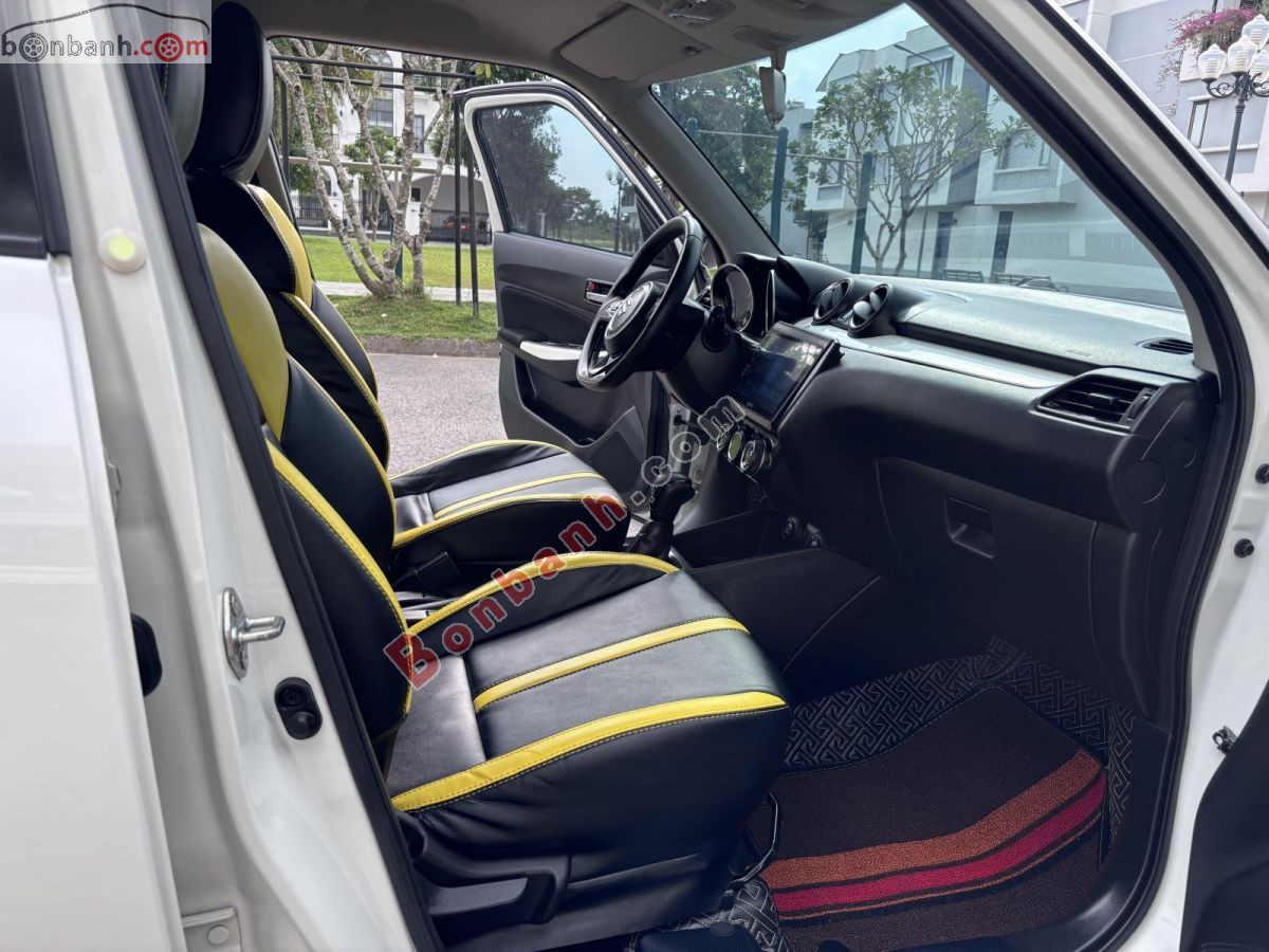 Bán ô tô Suzuki Swift GLX 1.2 AT - 2019 - xe cũ