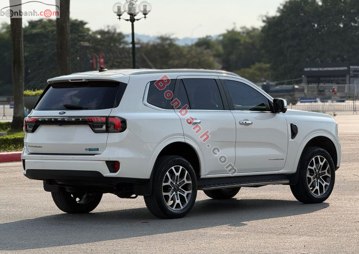 Bán ô tô Ford Everest Titanium 2.0L 4x2 AT - 2025 - xe cũ