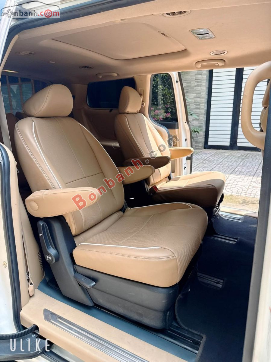 Bán ô tô Kia Sedona 2.2L DATH - 2018 - xe cũ