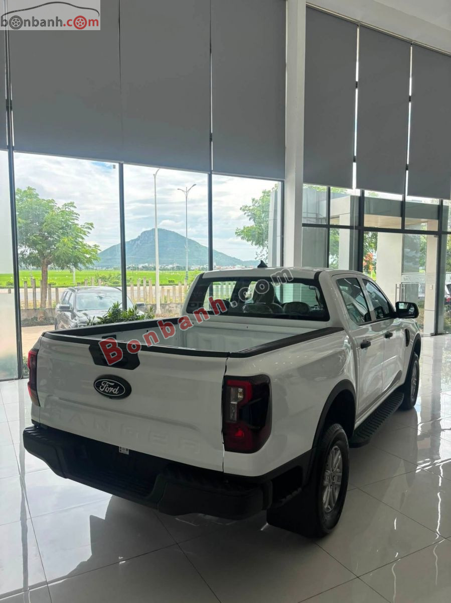 Bán ô tô Ford Ranger XLS 2.0L 4x2 AT - 2026 - xe mới