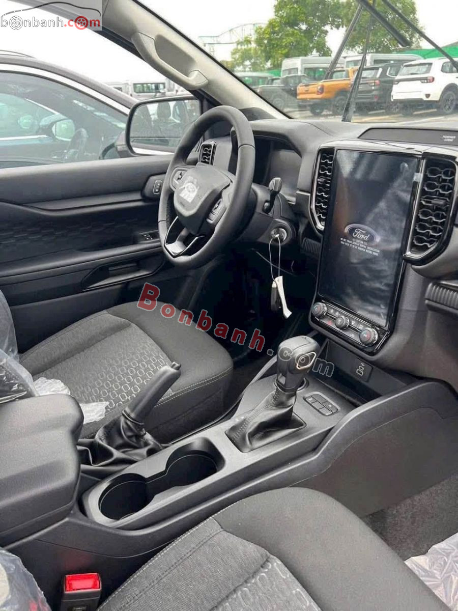 Bán ô tô Ford Ranger XLS 2.0L 4x2 AT - 2026 - xe mới