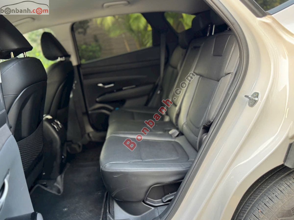 Bán ô tô Hyundai Tucson 2.0 AT Đặc biệt - 2025 - xe cũ