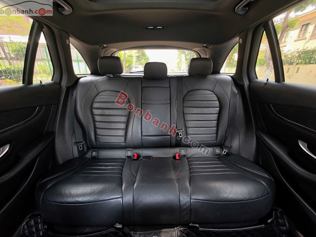 Bán ô tô Mercedes Benz GLC 300 4Matic - 2019 - xe cũ