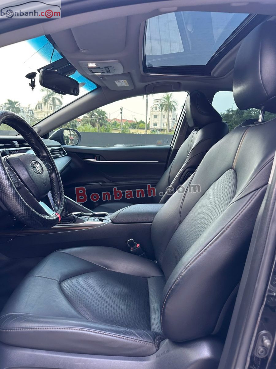 Bán ô tô Toyota Camry 2.5Q - 2020 - xe cũ