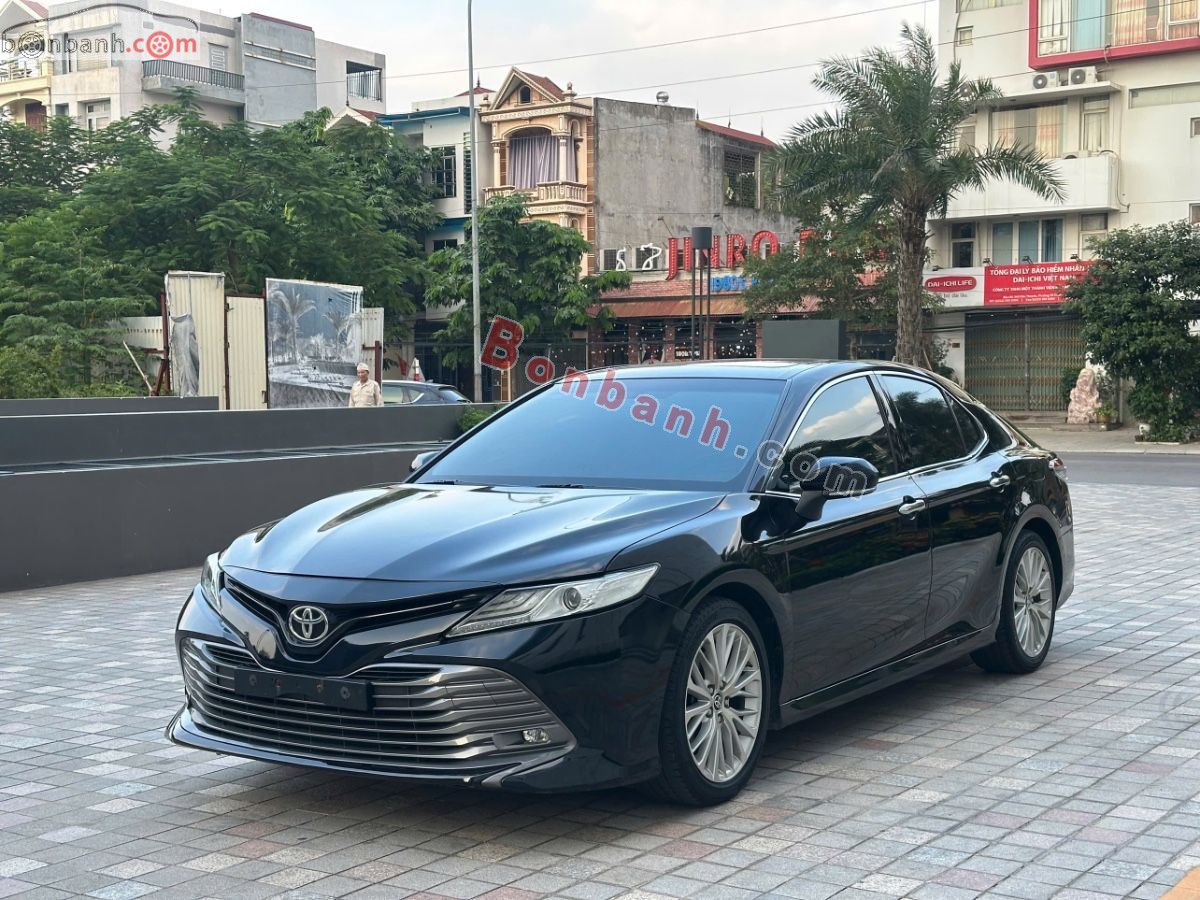 Bán ô tô Toyota Camry 2.5Q - 2020 - xe cũ