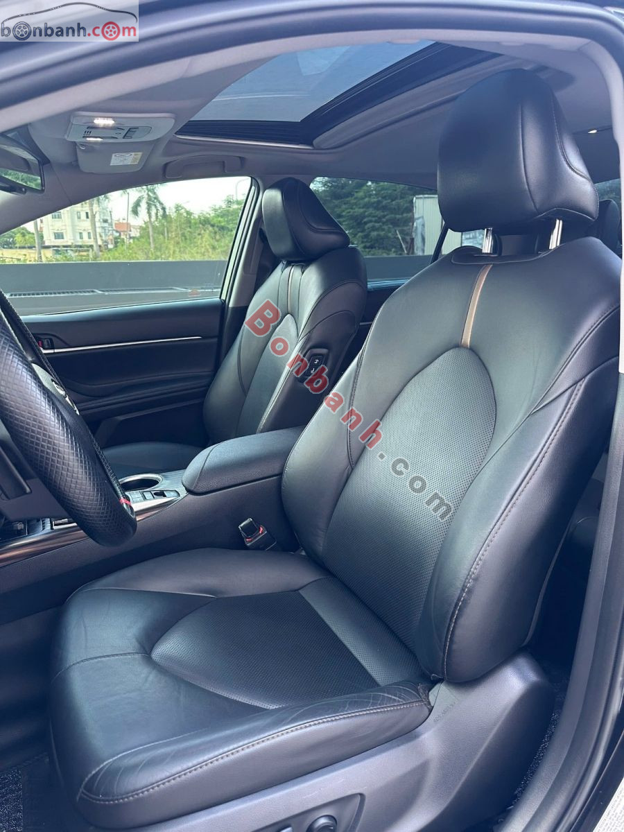 Bán ô tô Toyota Camry 2.5Q - 2020 - xe cũ