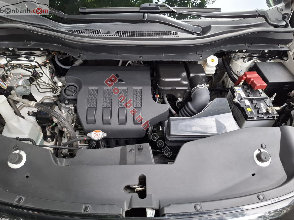 Bán ô tô Mitsubishi Xpander Cross 1.5 AT - 2025 - xe cũ