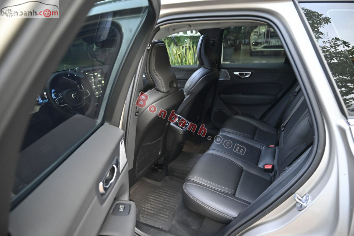 Bán ô tô Volvo XC60 Ultra B5 AWD - 2025 - xe cũ