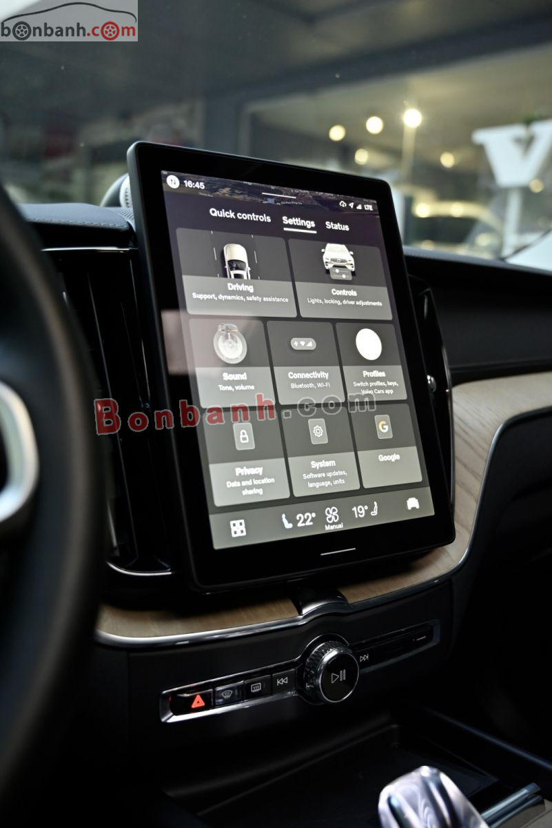 Bán ô tô Volvo XC60 Ultra B5 AWD - 2025 - xe cũ
