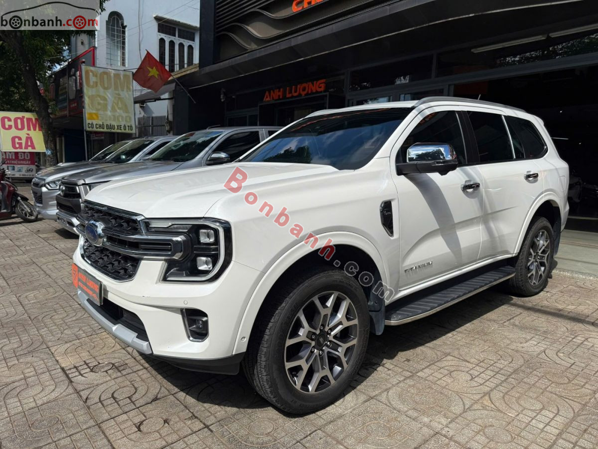 Bán ô tô Ford Everest Titanium Plus 2.0L 4x4 AT - 2024 - xe cũ