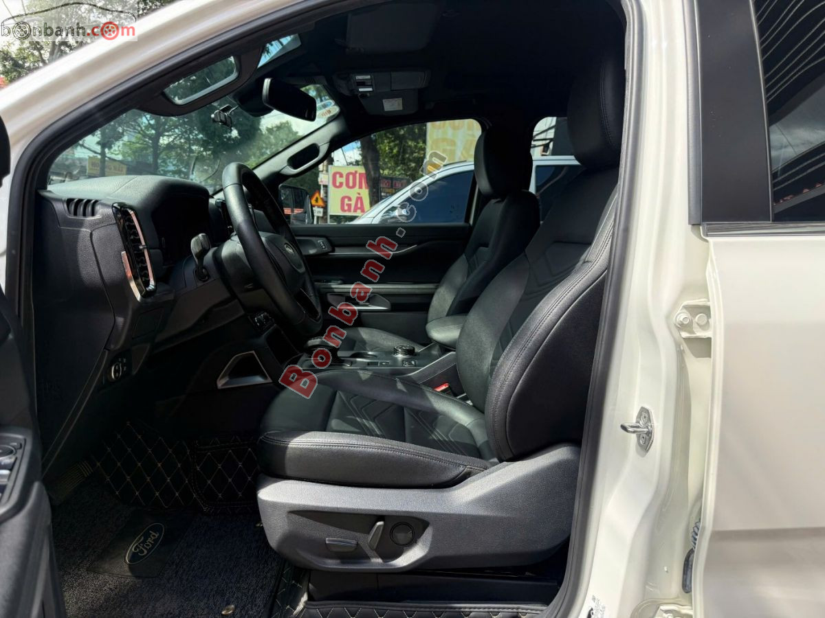 Bán ô tô Ford Everest Titanium Plus 2.0L 4x4 AT - 2024 - xe cũ