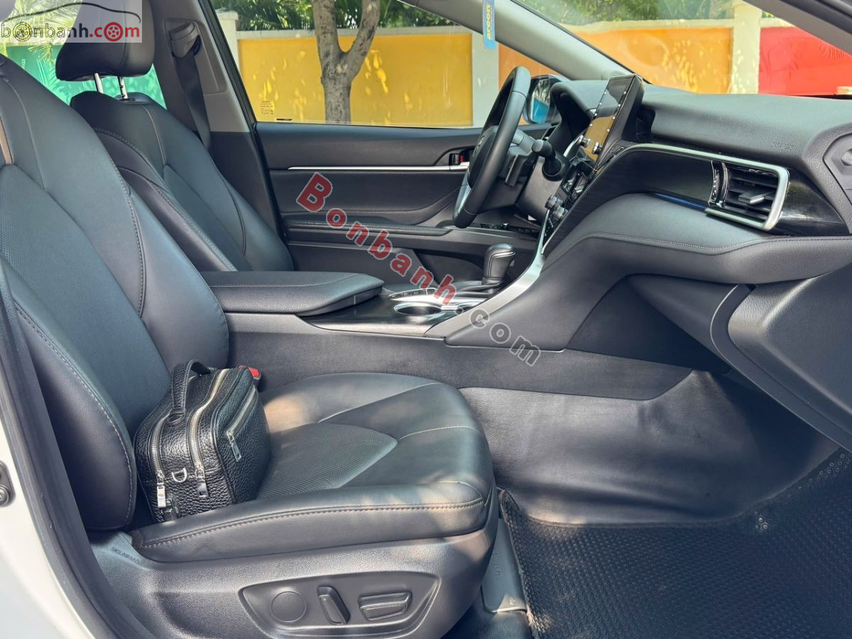 Bán ô tô Toyota Camry 2.5Q - 2024 - xe cũ