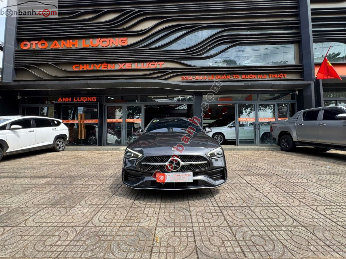 Bán ô tô Mercedes Benz C class C300 AMG - 2023 - xe cũ