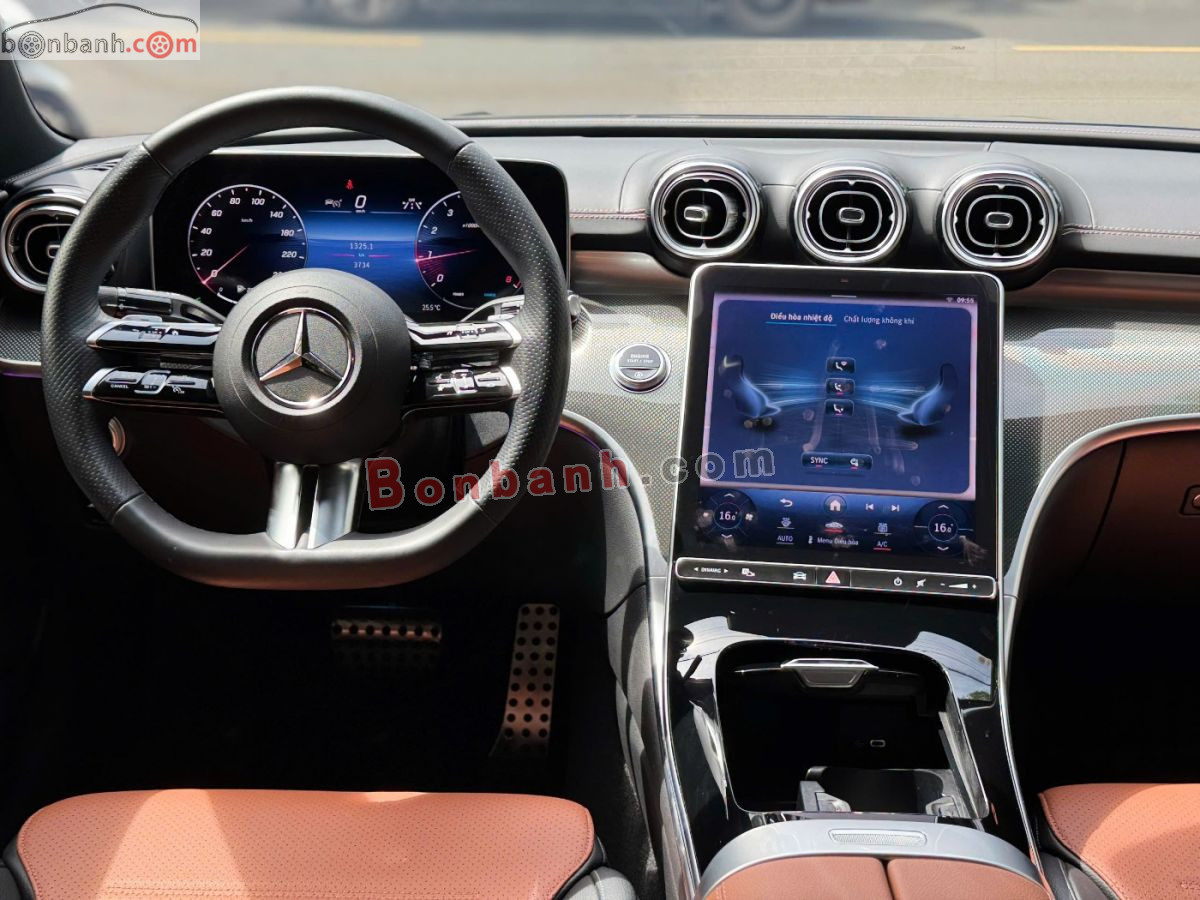 Bán ô tô Mercedes Benz C class C300 AMG - 2023 - xe cũ
