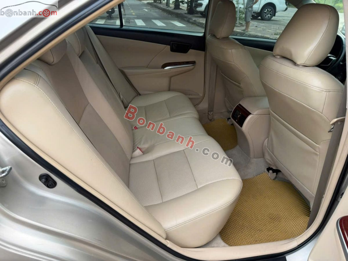 Bán ô tô Toyota Camry 2.0E - 2014 - xe cũ