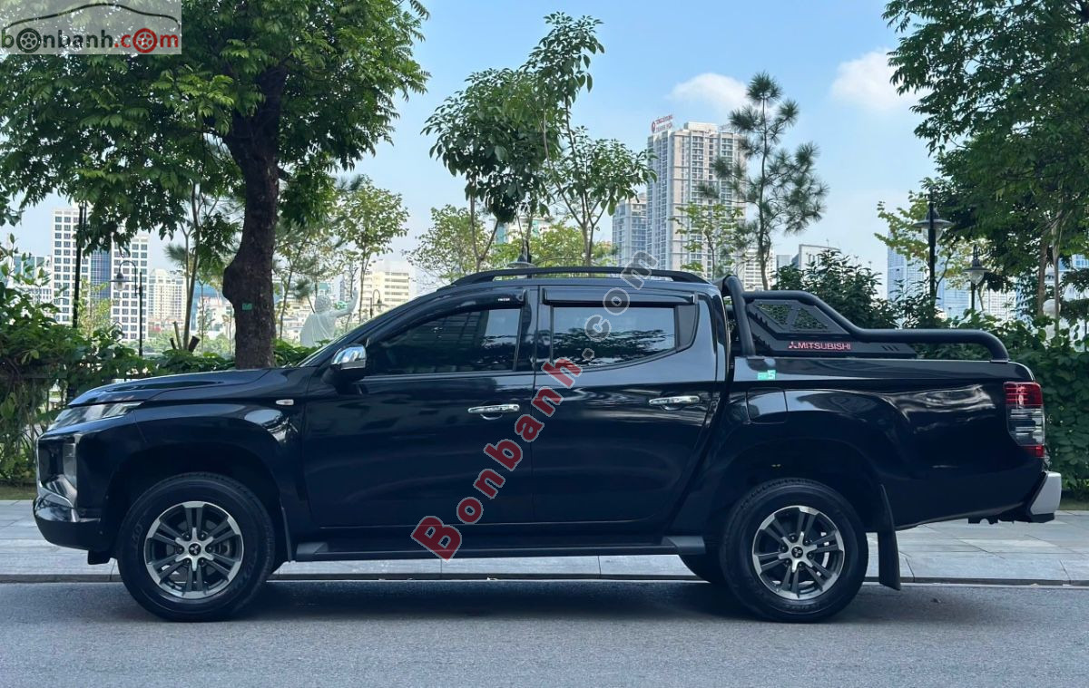 Bán ô tô Mitsubishi Triton 4x2 AT - 2023 - xe cũ