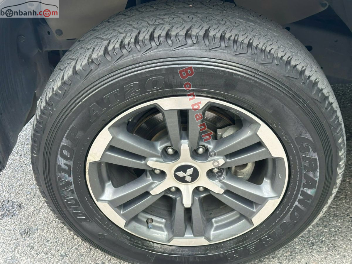Bán ô tô Mitsubishi Triton 4x2 AT - 2023 - xe cũ