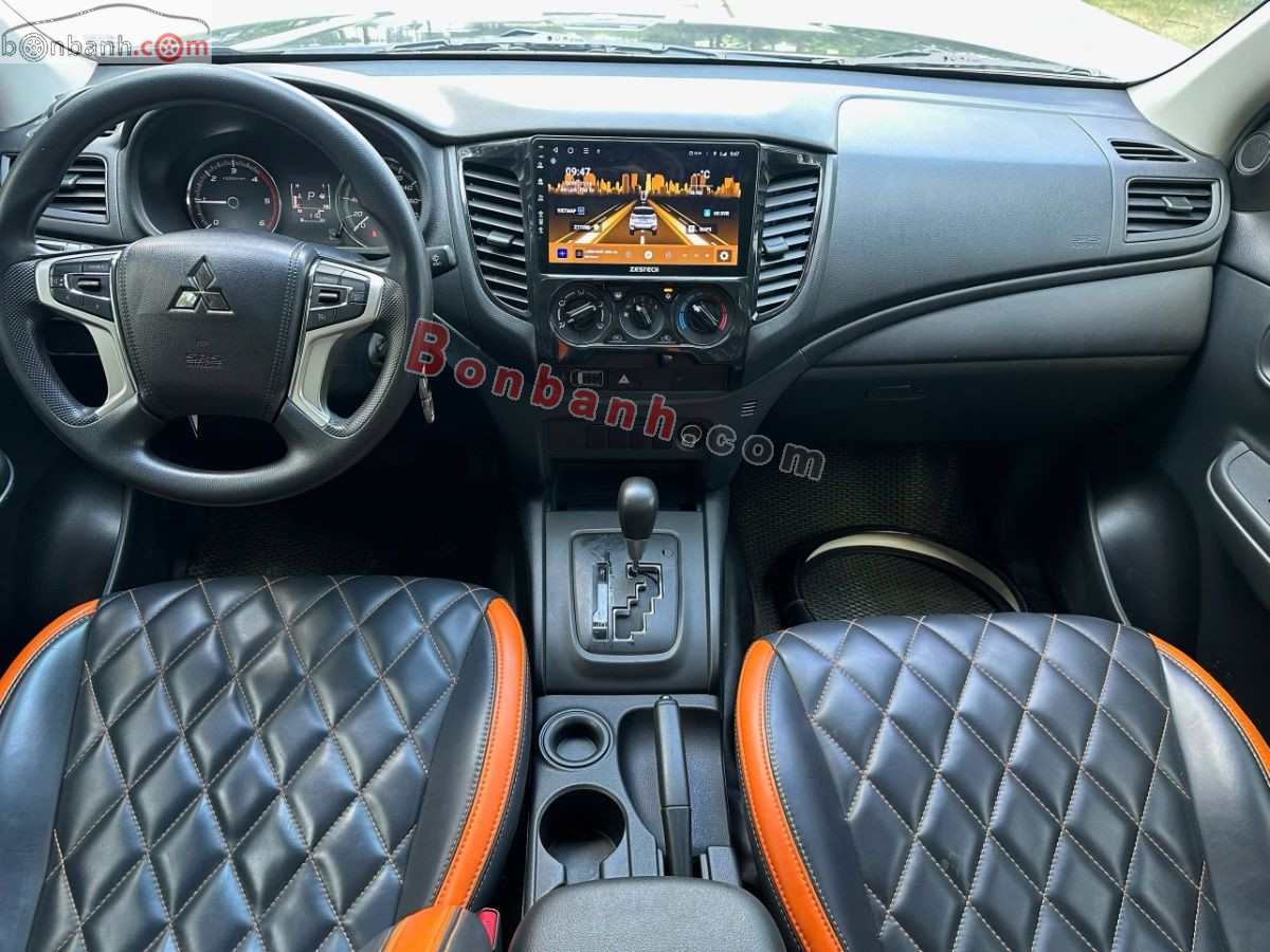 Bán ô tô Mitsubishi Triton 4x2 AT - 2023 - xe cũ