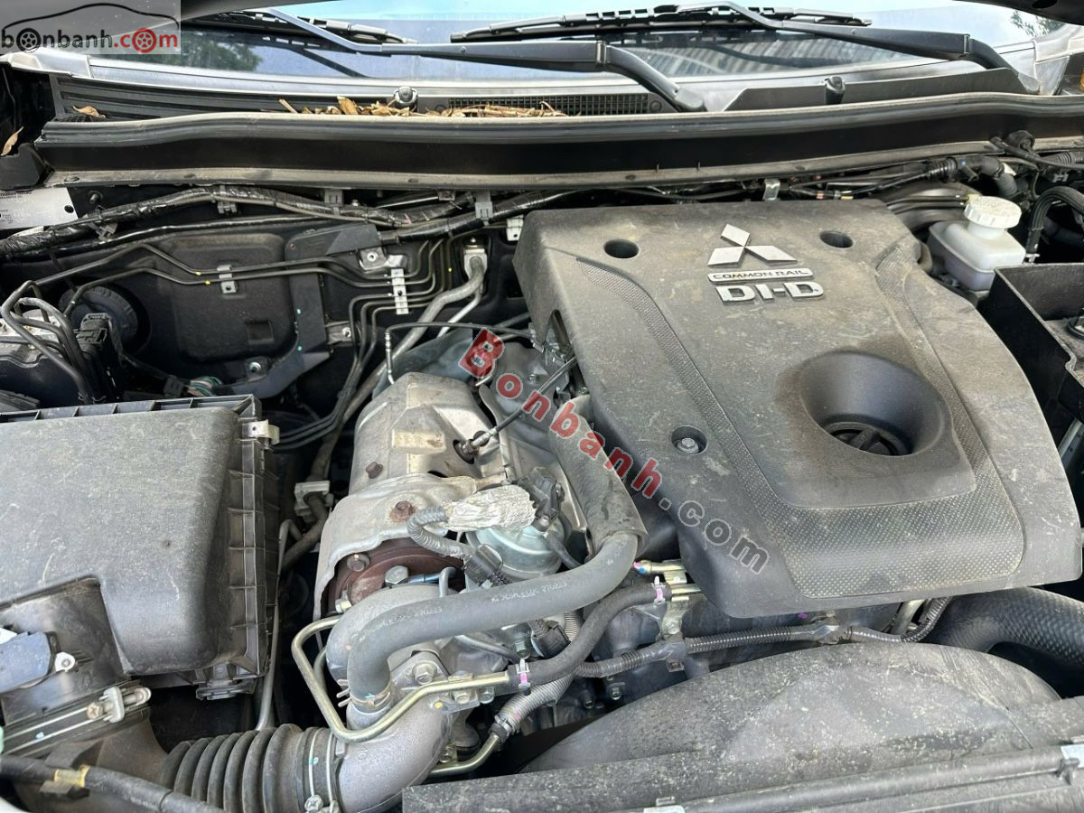 Bán ô tô Mitsubishi Triton 4x2 AT - 2023 - xe cũ
