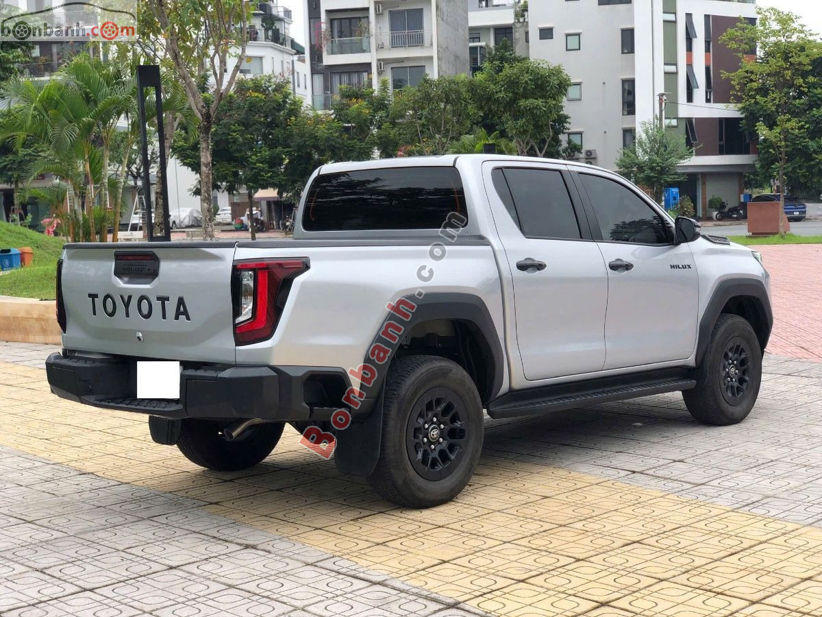 Bán ô tô Toyota Hilux Pro 2.8L 4x2 AT - 2025 - xe cũ