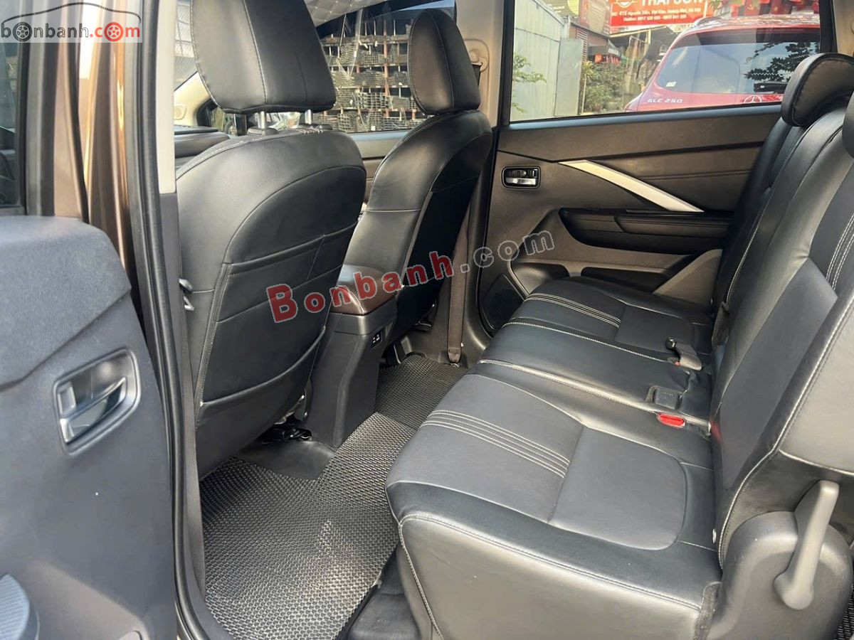 Bán ô tô Mitsubishi Xpander Premium 1.5 AT - 2022 - xe cũ