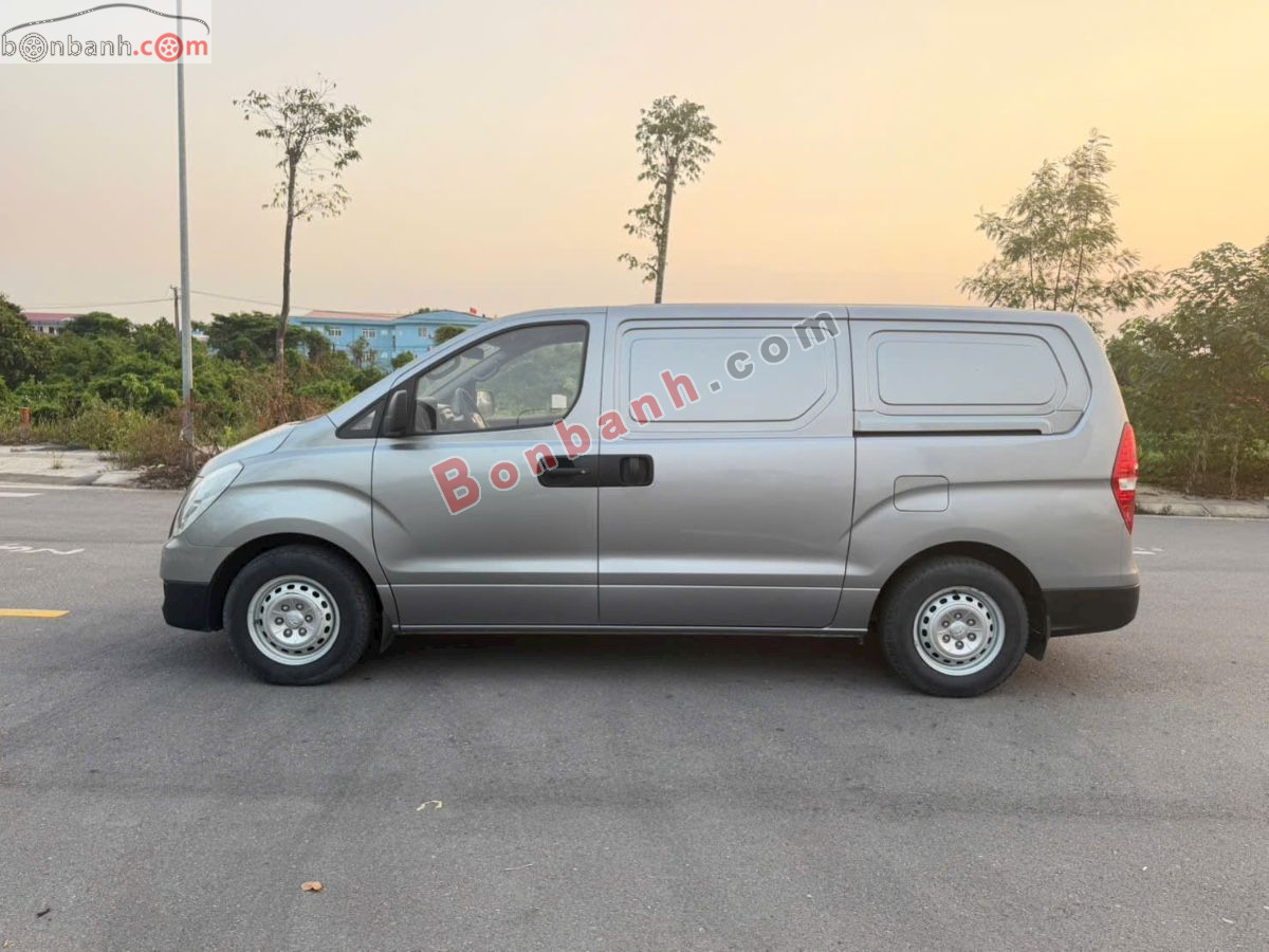 Bán ô tô Hyundai Starex MT - 2017 - xe cũ