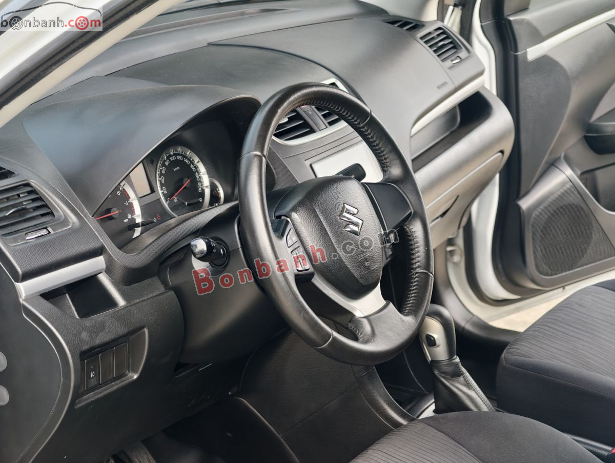 Bán ô tô Suzuki Swift RS - 2017 - xe cũ