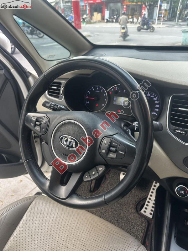 Bán ô tô Kia Rondo GAT - 2018 - xe cũ