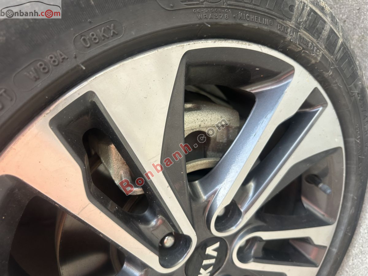 Bán ô tô Kia Rondo GAT - 2018 - xe cũ