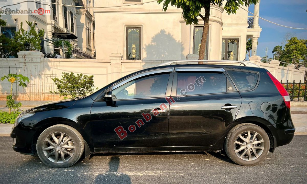 Bán ô tô Hyundai i30 CW 1.6 AT - 2011 - xe cũ