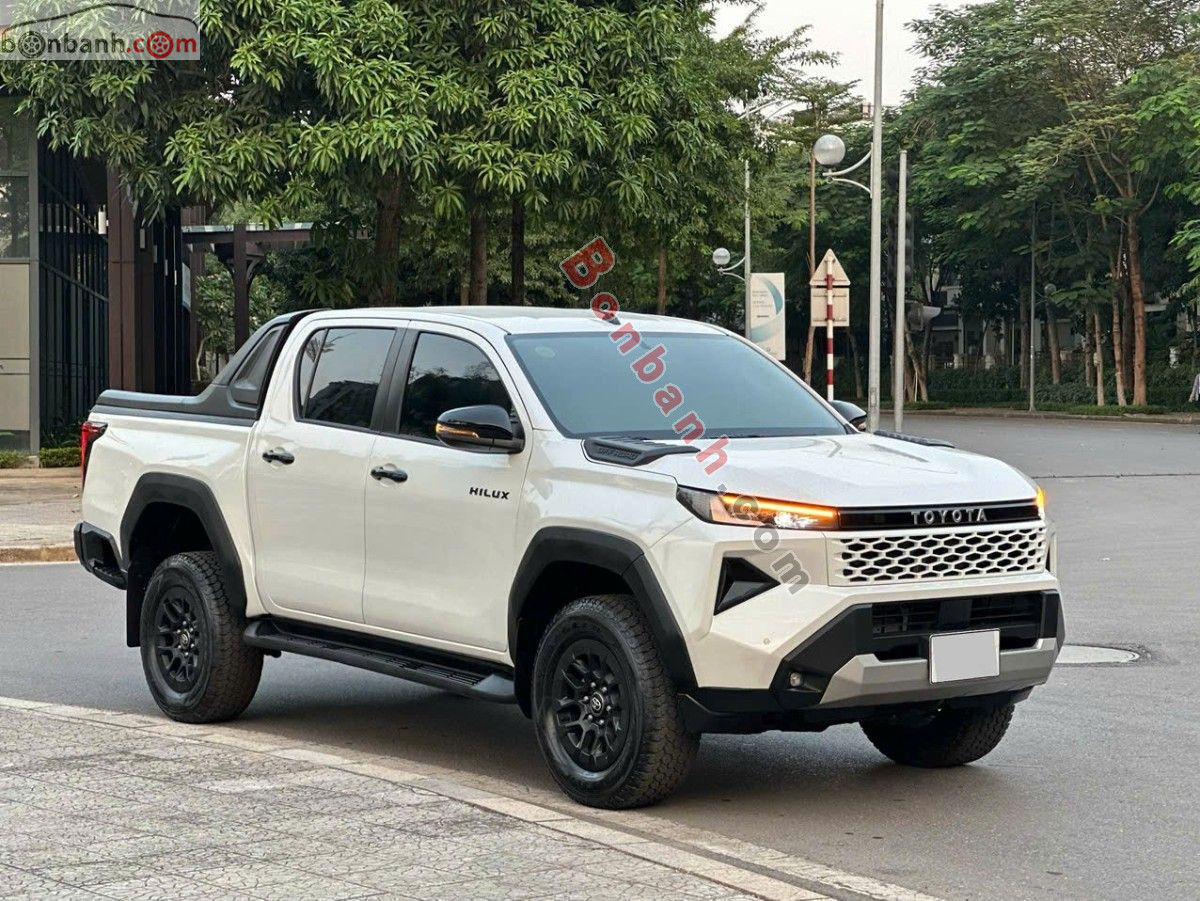 Bán ô tô Toyota Hilux Pro 2.8L 4x2 AT - 2026 - xe cũ