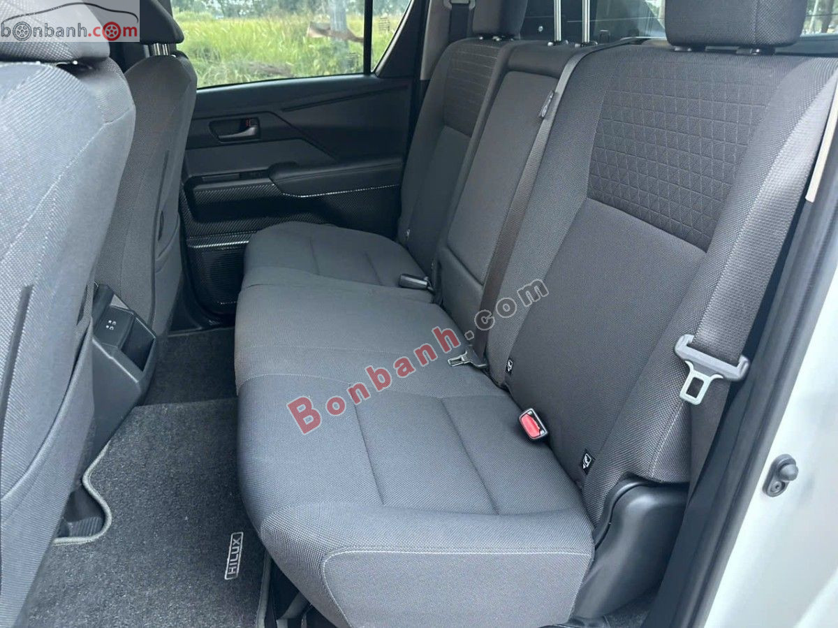 Bán ô tô Toyota Hilux Pro 2.8L 4x2 AT - 2026 - xe cũ