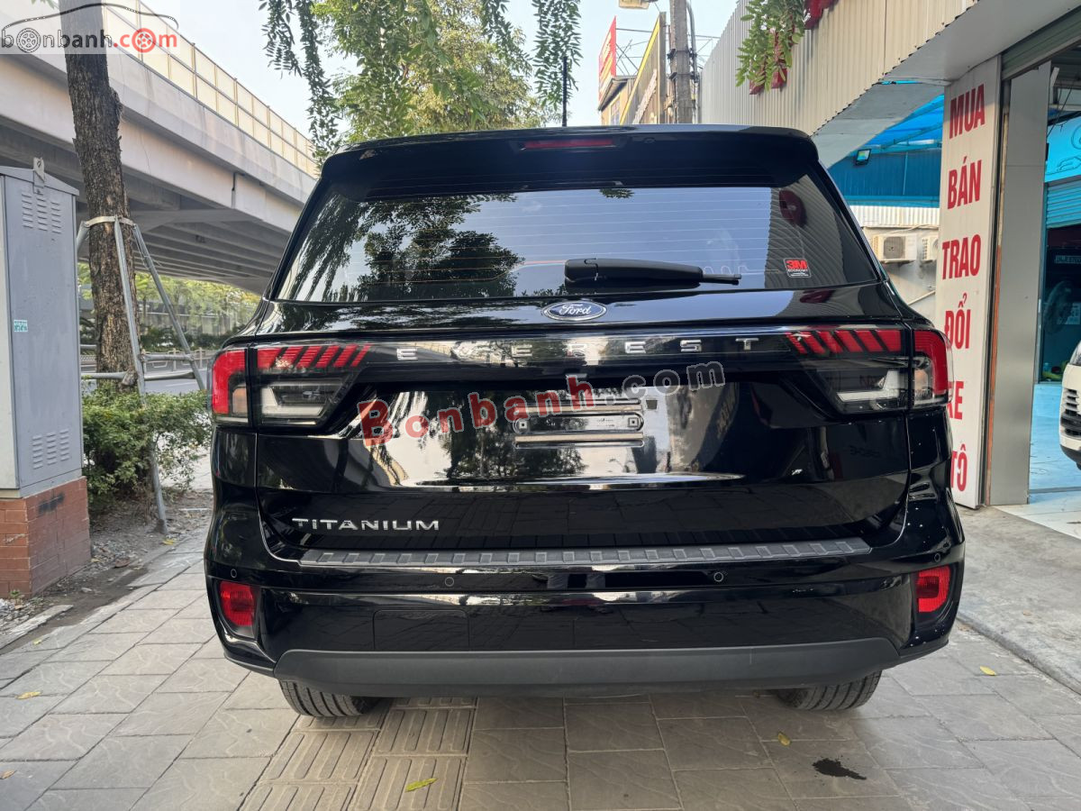 Bán ô tô Ford Everest Titanium 2.0L 4x2 AT - 2025 - xe cũ