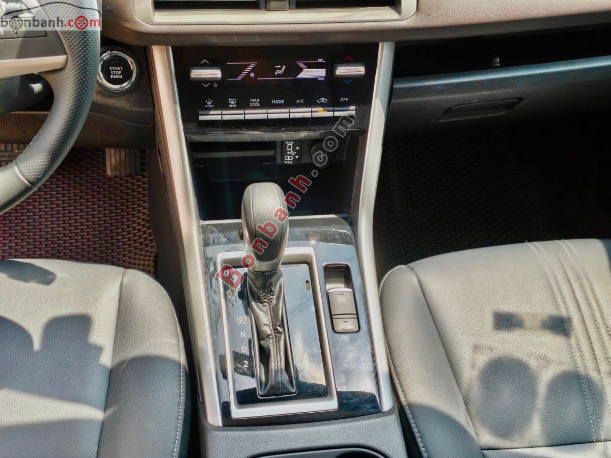 Bán ô tô Mitsubishi Xpander Premium 1.5 AT - 2022 - xe cũ