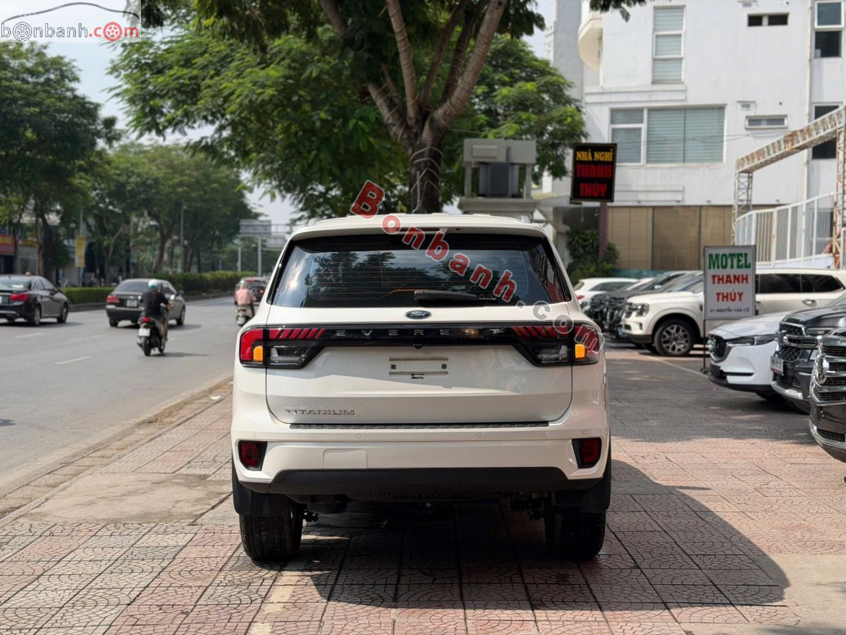 Bán ô tô Ford Everest Titanium Plus 2.0L 4x4 AT - 2024 - xe cũ