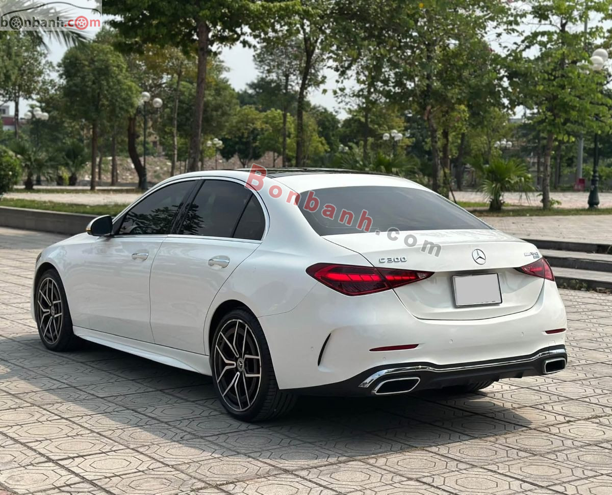 Bán ô tô Mercedes Benz C class C300 AMG - 2022 - xe cũ