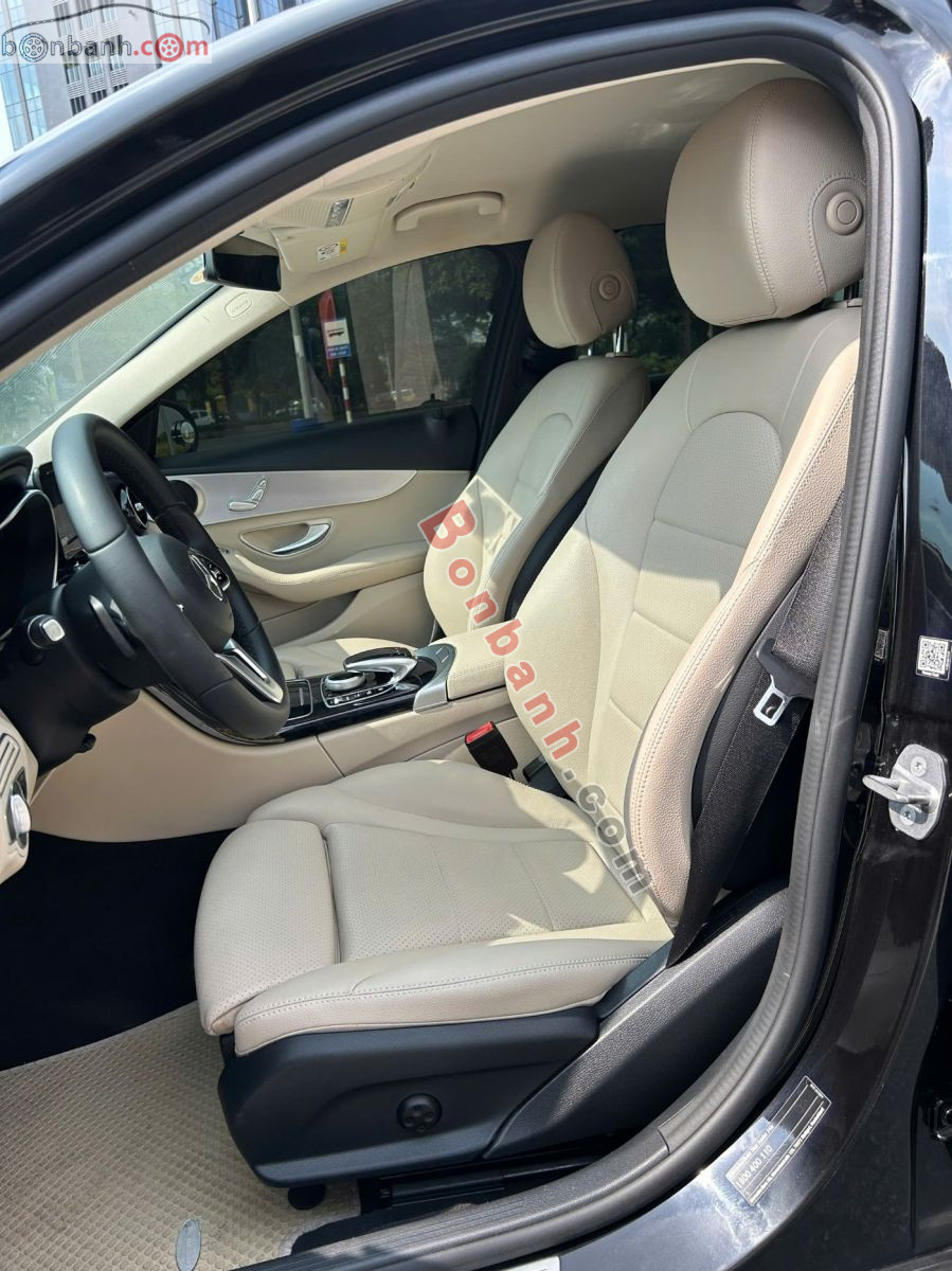 Bán ô tô Mercedes Benz C class C180 AMG - 2021 - xe cũ