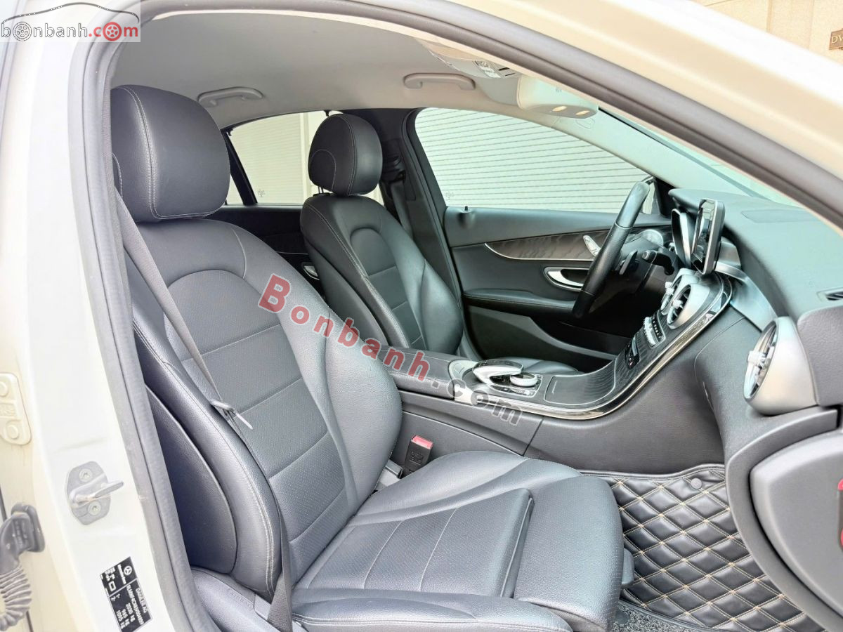 Bán ô tô Mercedes Benz C class C200 - 2018 - xe cũ