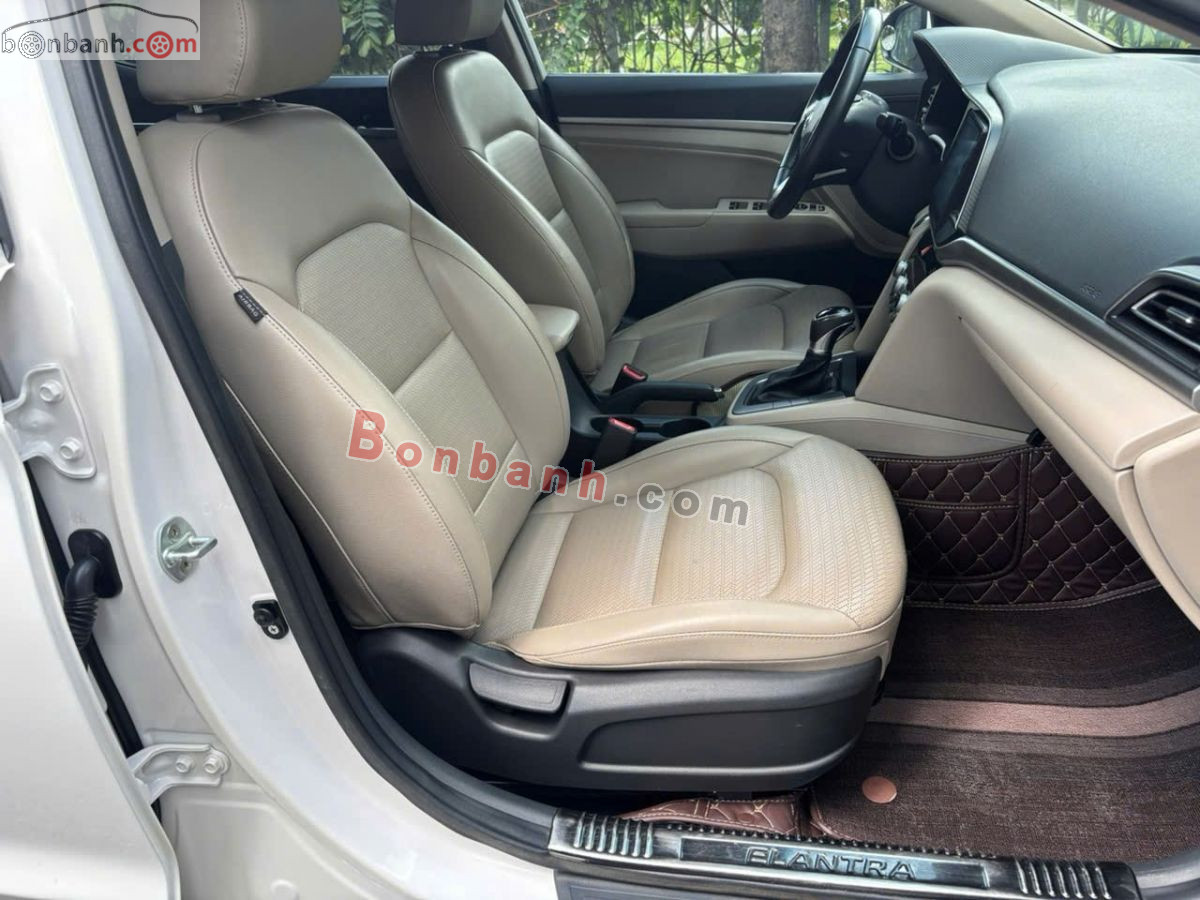 Bán ô tô Hyundai Elantra 1.6 AT - 2019 - xe cũ