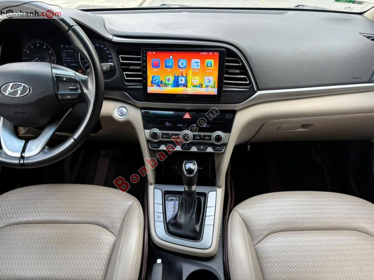 Bán ô tô Hyundai Elantra 1.6 AT - 2019 - xe cũ