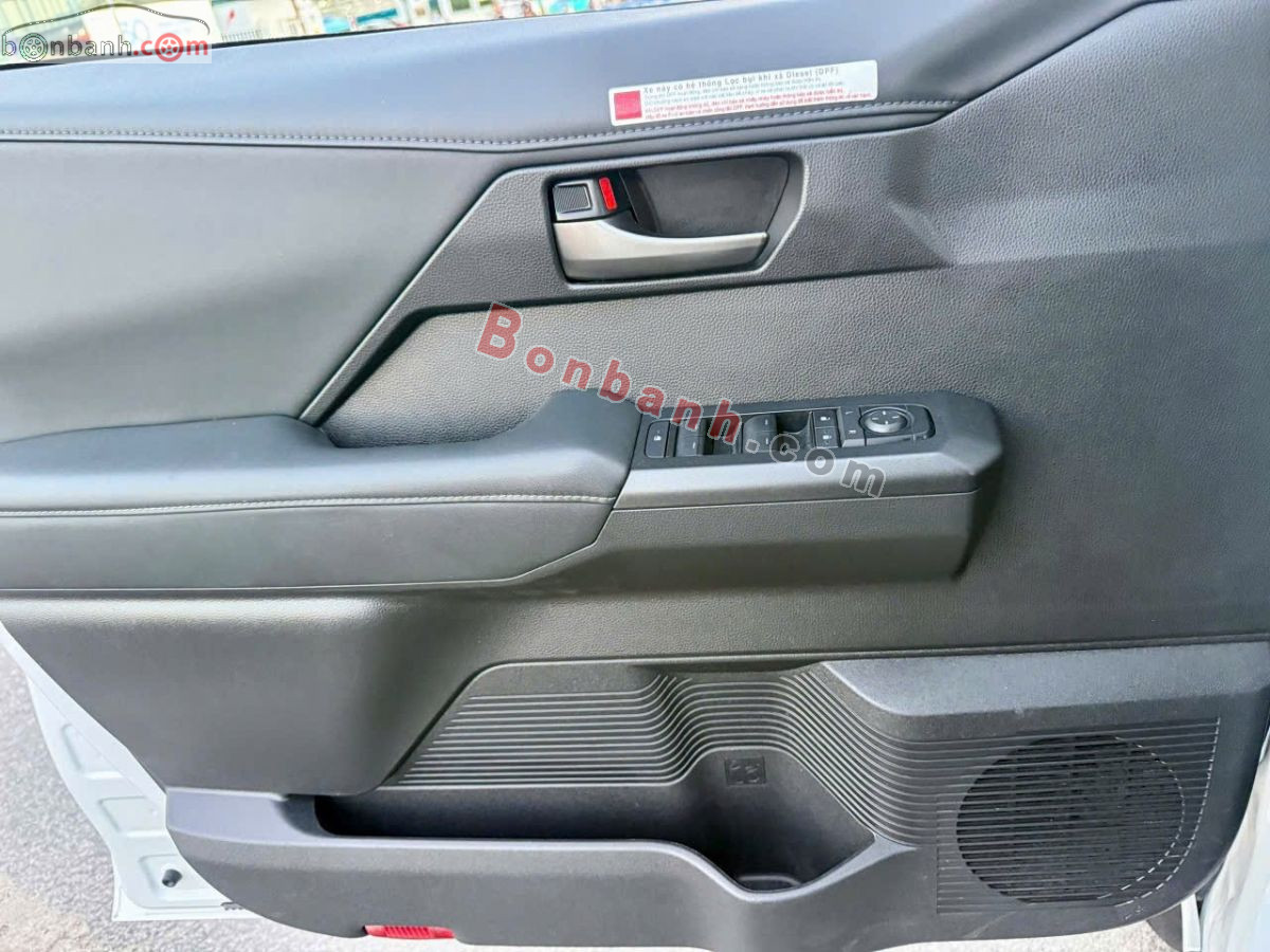 Bán ô tô Toyota Hilux Pro 2.8L 4x2 AT - 2026 - xe cũ